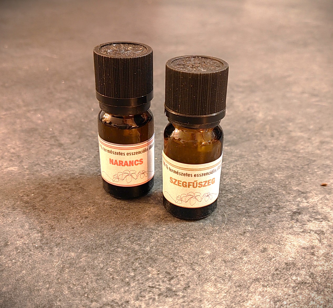 Ajándékcsomag 8-darab fűszerkeverék válogatásból+2 db választható 100% természetes illóolaj - Image 3